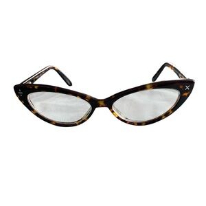 Tortoise Shell Cat-Eye Sunglasses